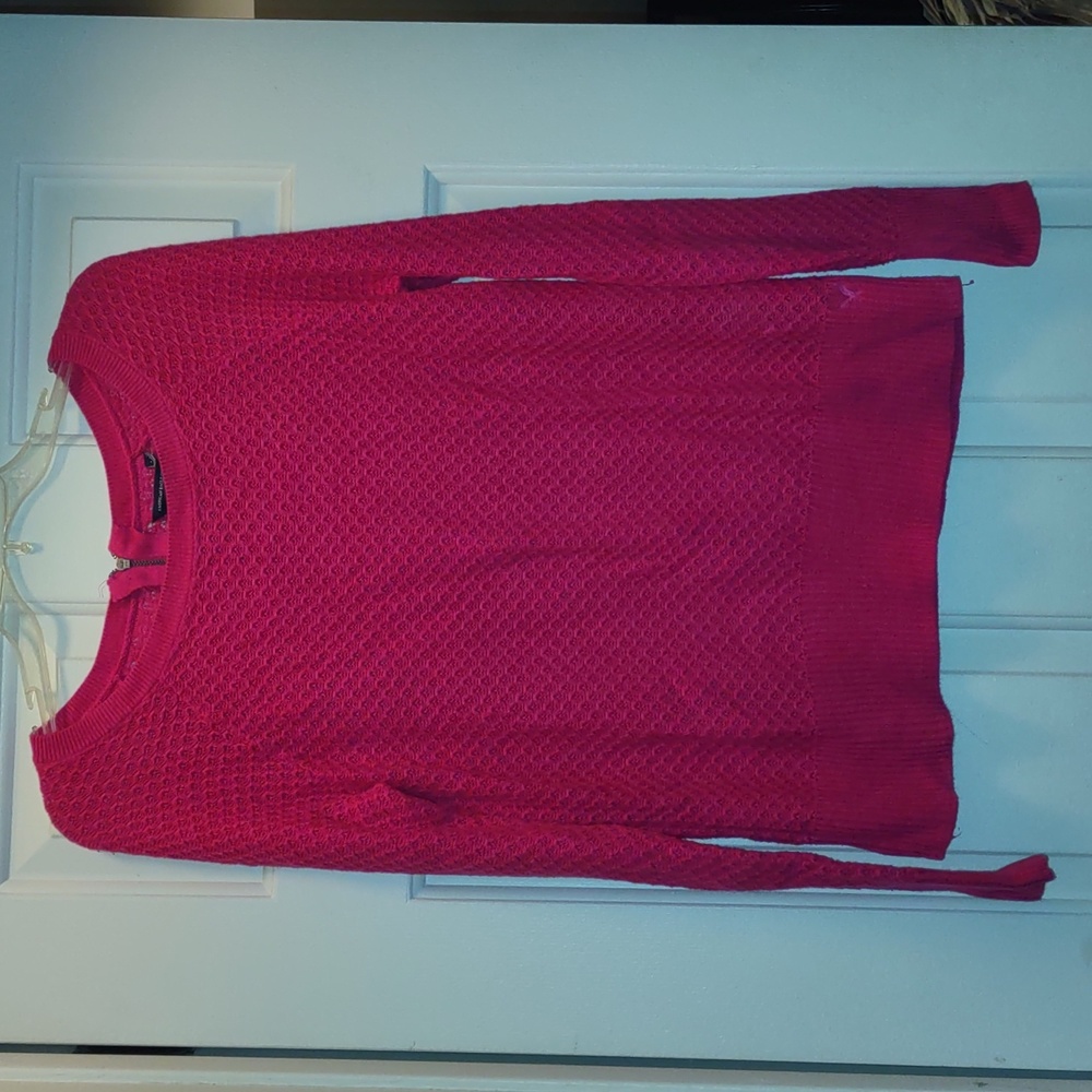 Women's pink, American Eagle Outfitters sweater size medium